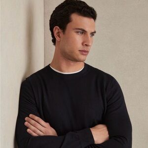 REISS Slim Fit Navy Merino Wool Crew Neck Sweater.